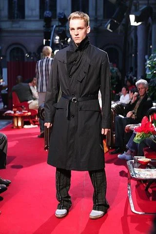 Look 4